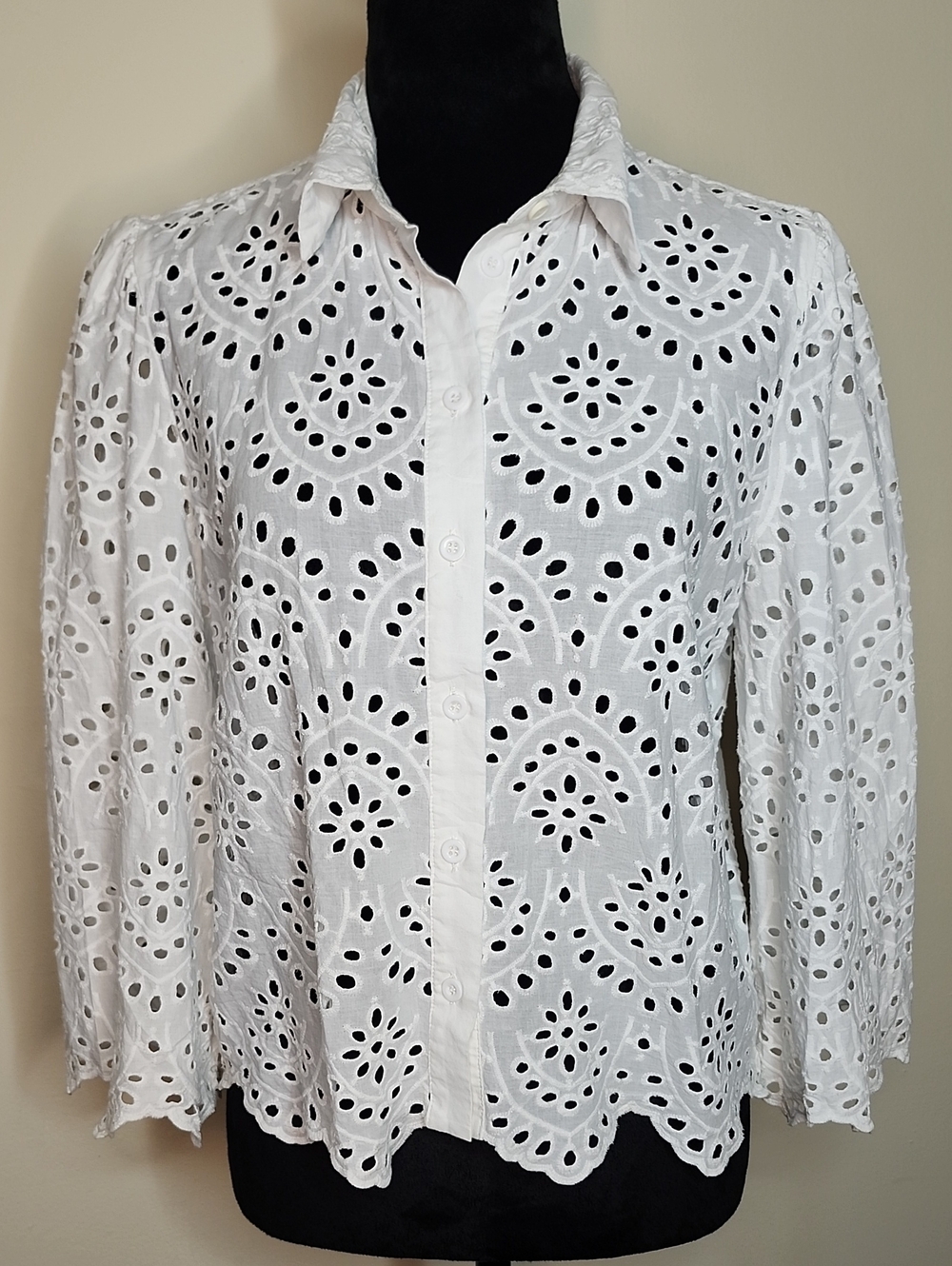 Melanie Lyne White Eyelet Embroidered Cotton Blouse Scalloped 3/4 Sleeve Sz 8